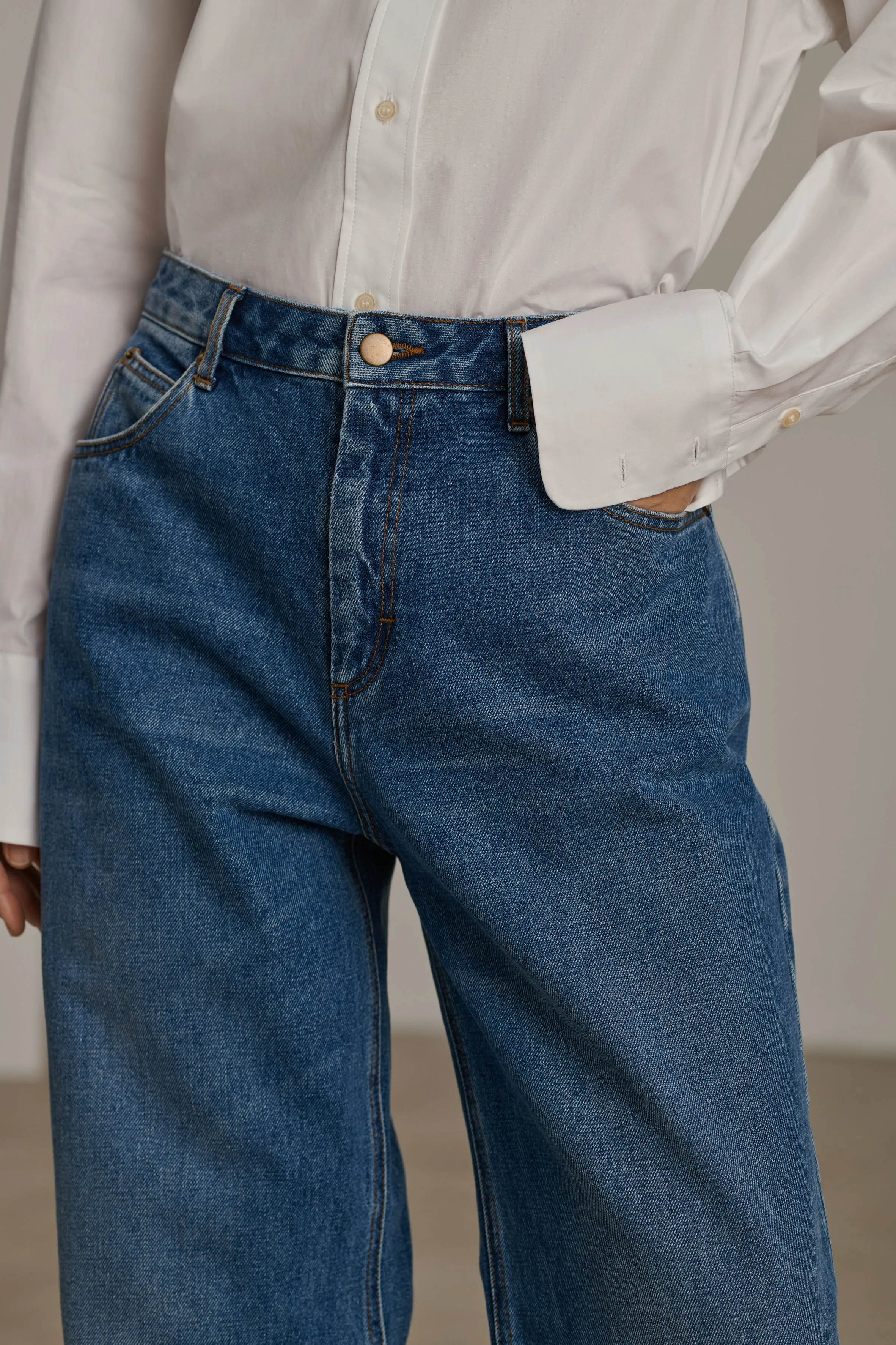 CALVIN BLUE JEANS