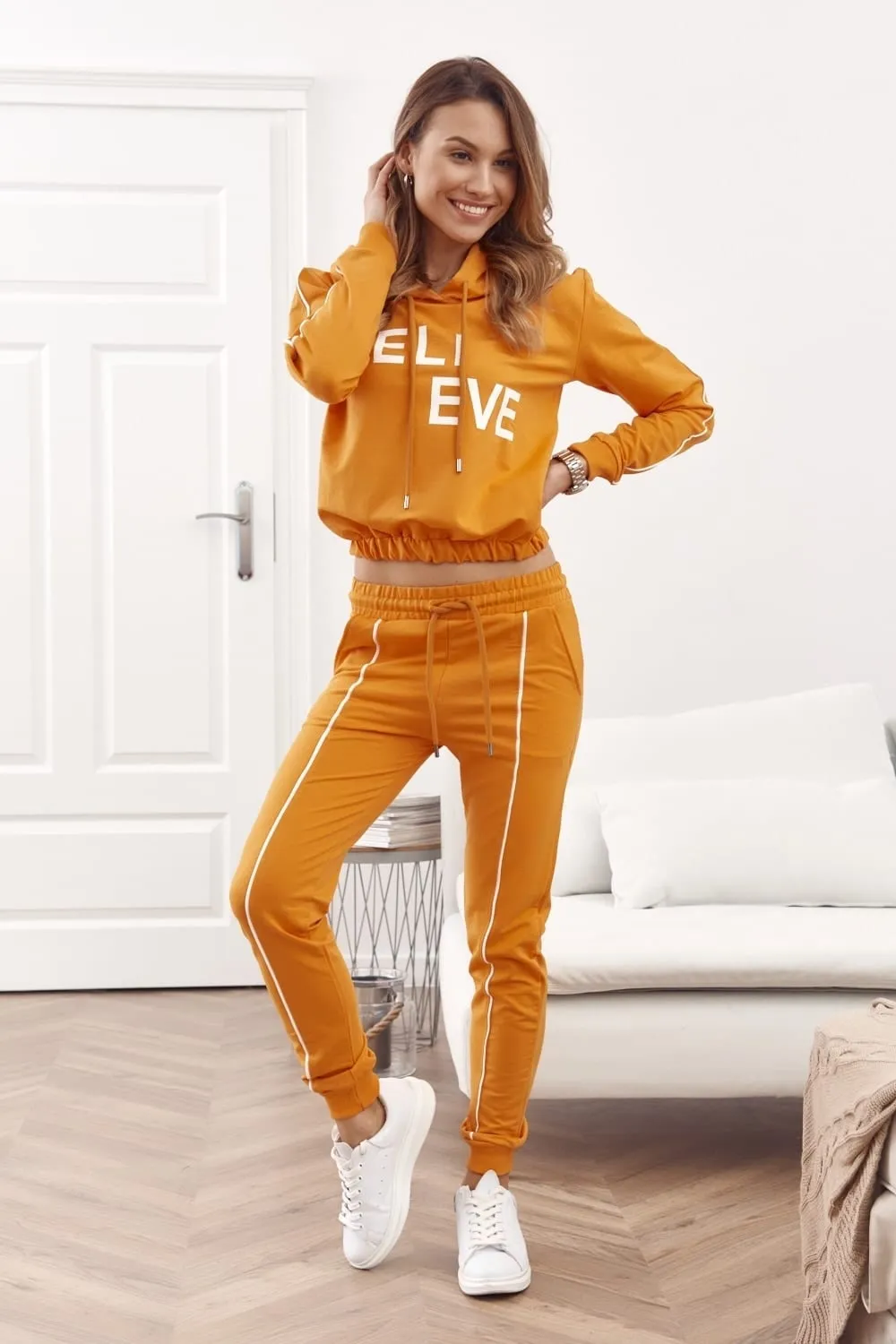 Fashionable sports set with a short honey blouse 1053