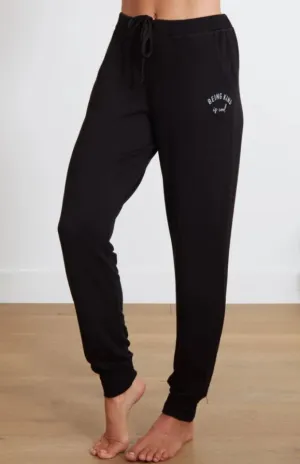 GIGI JOGGER - BEING KIND IS COOL
