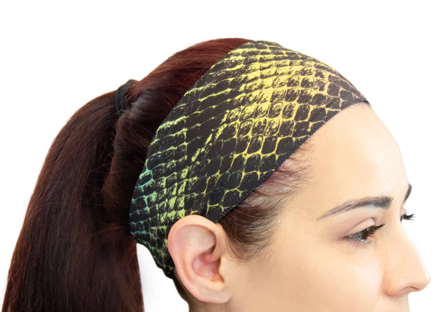 Hiss Kiss - Button Headband