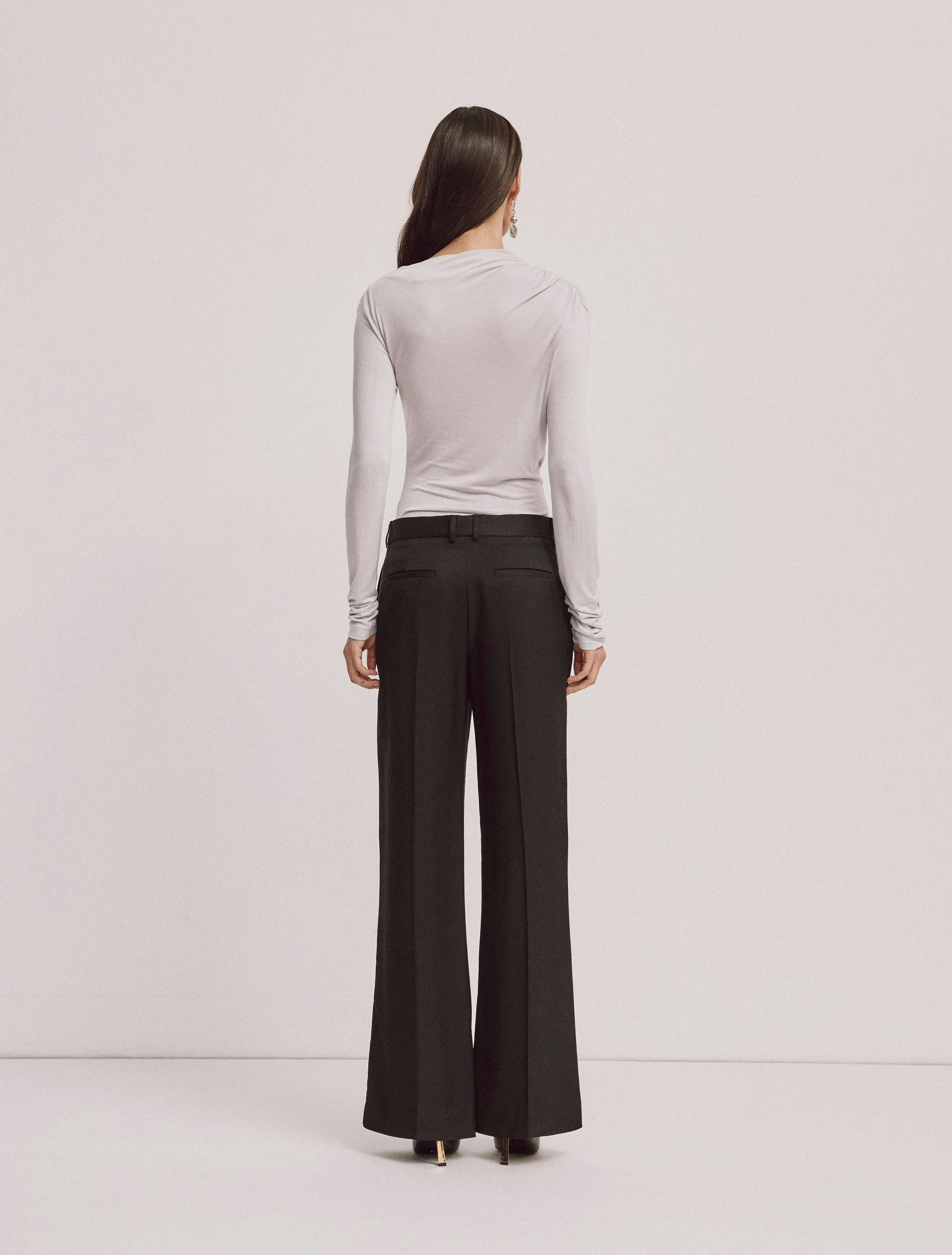 Iphis Draped Long Sleeve Top in Lavendula