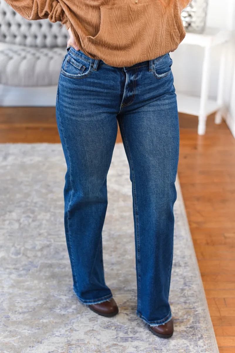 Kendall High-Rise Straight Leg Risen Jeans