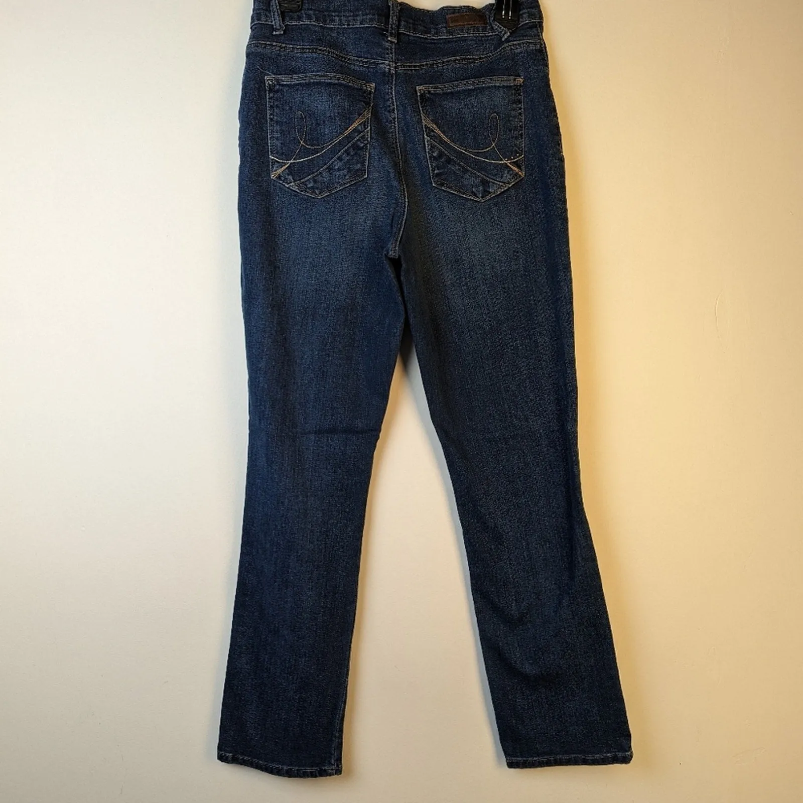 Lee Classic Fit Jeans - 8