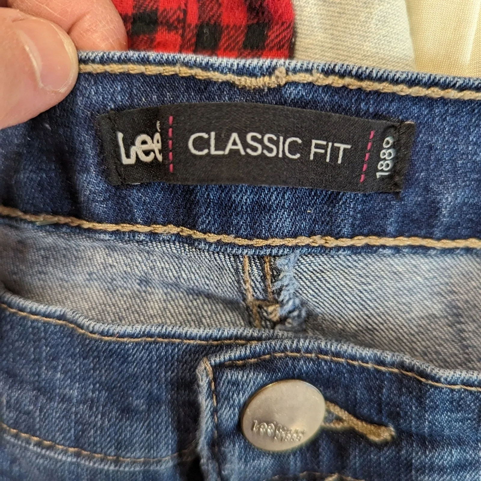 Lee Classic Fit Jeans - 8