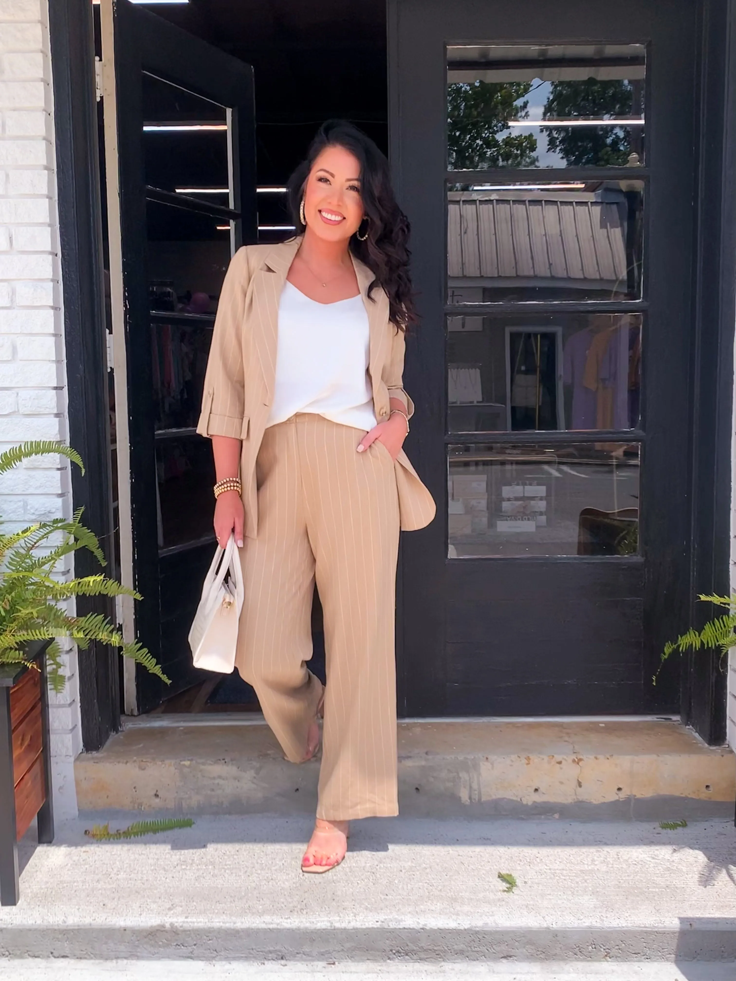 Linen Pin Striped Pants