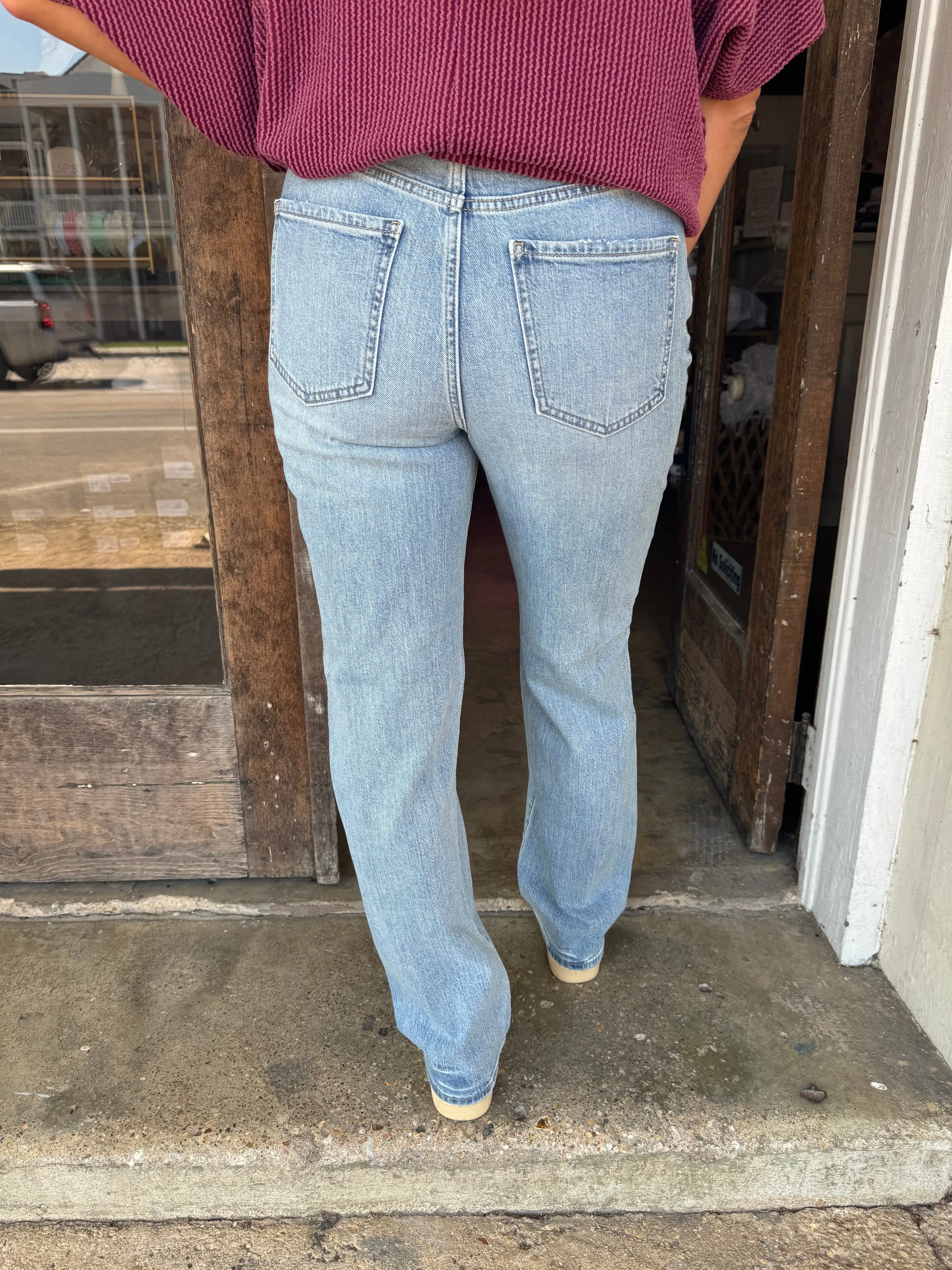 Sundaze High Rise Vintage Straight Jeans