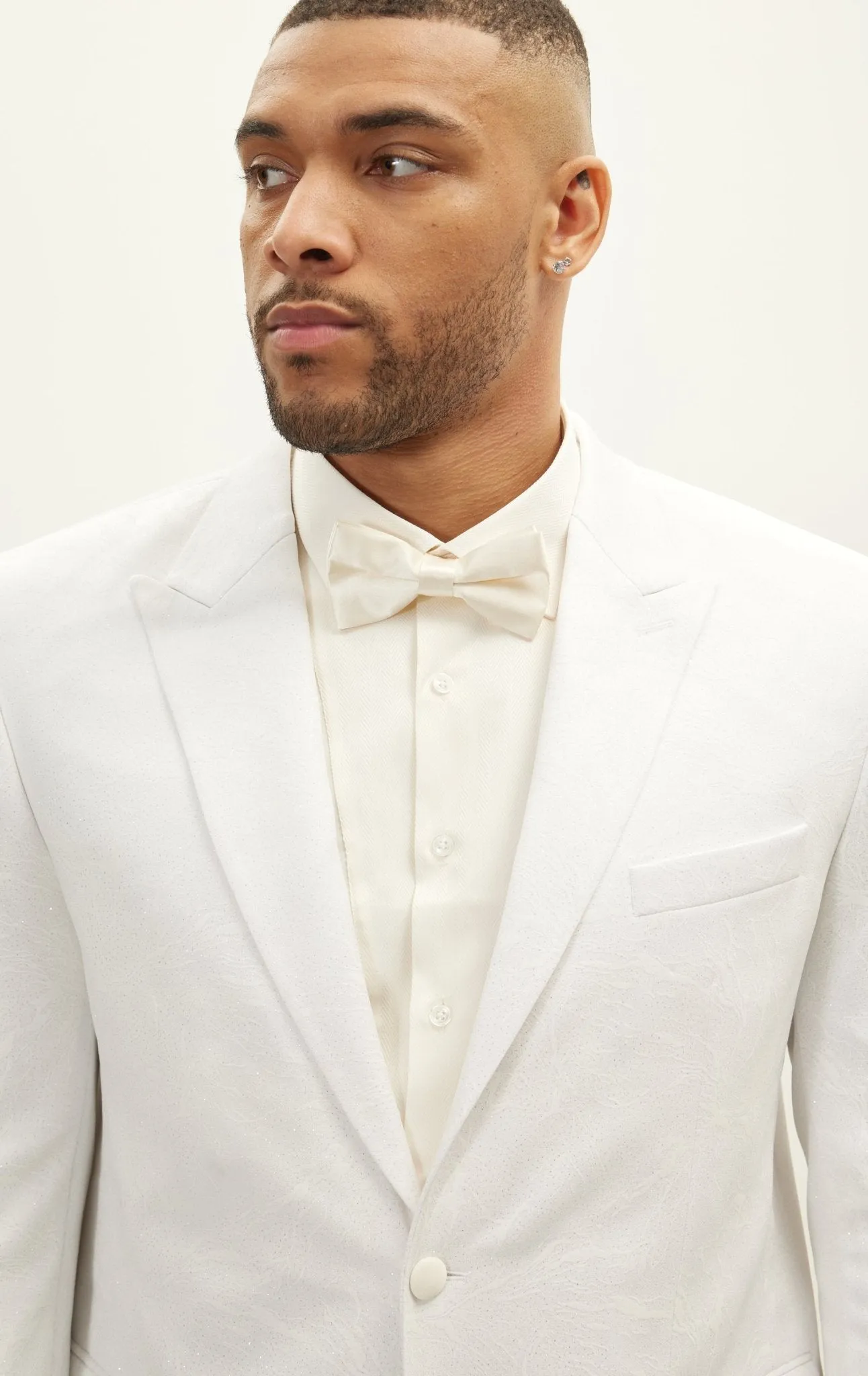 The Peak Lapel Electric Tuxedo Jacket - White On White