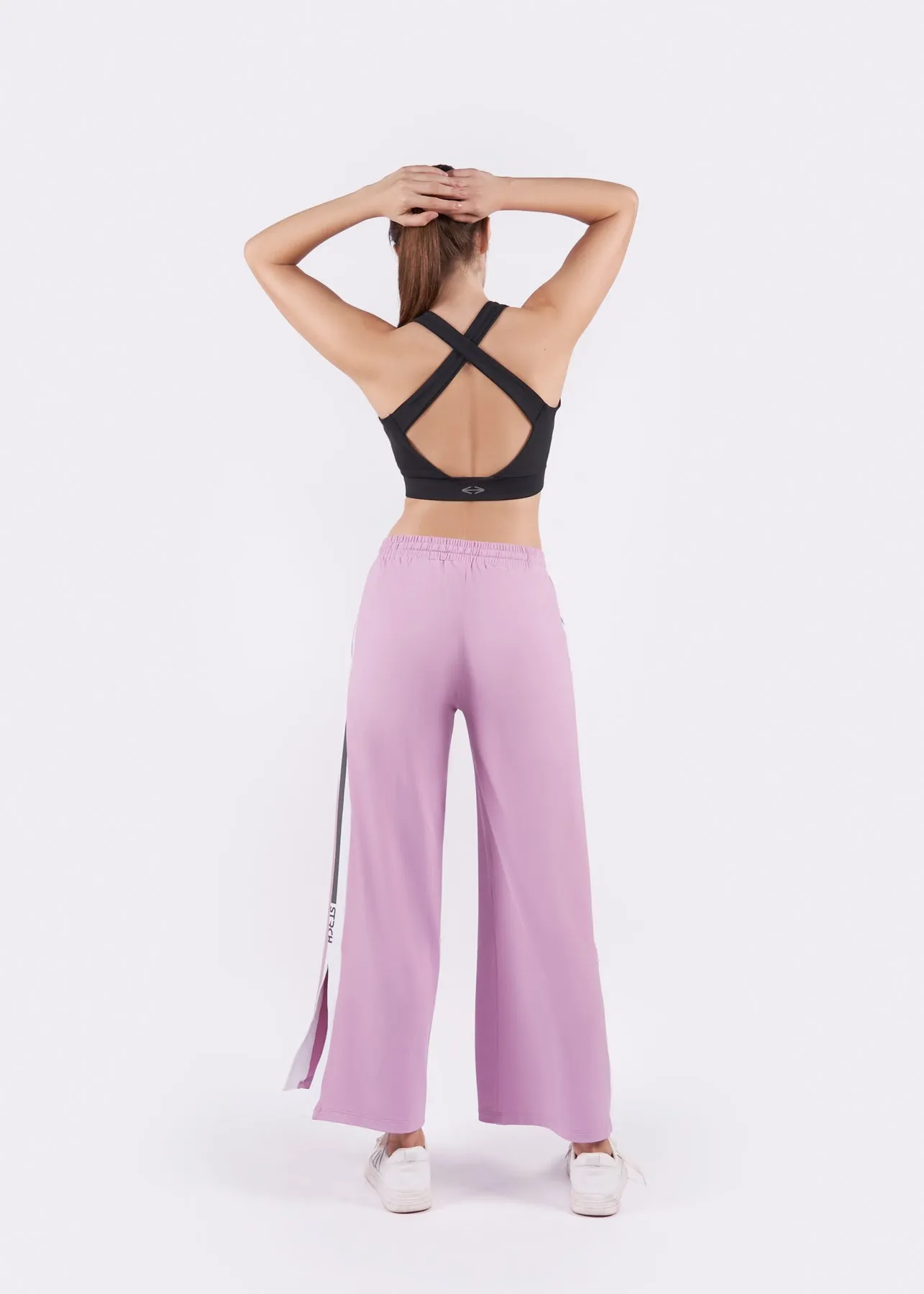 Women's everyday track