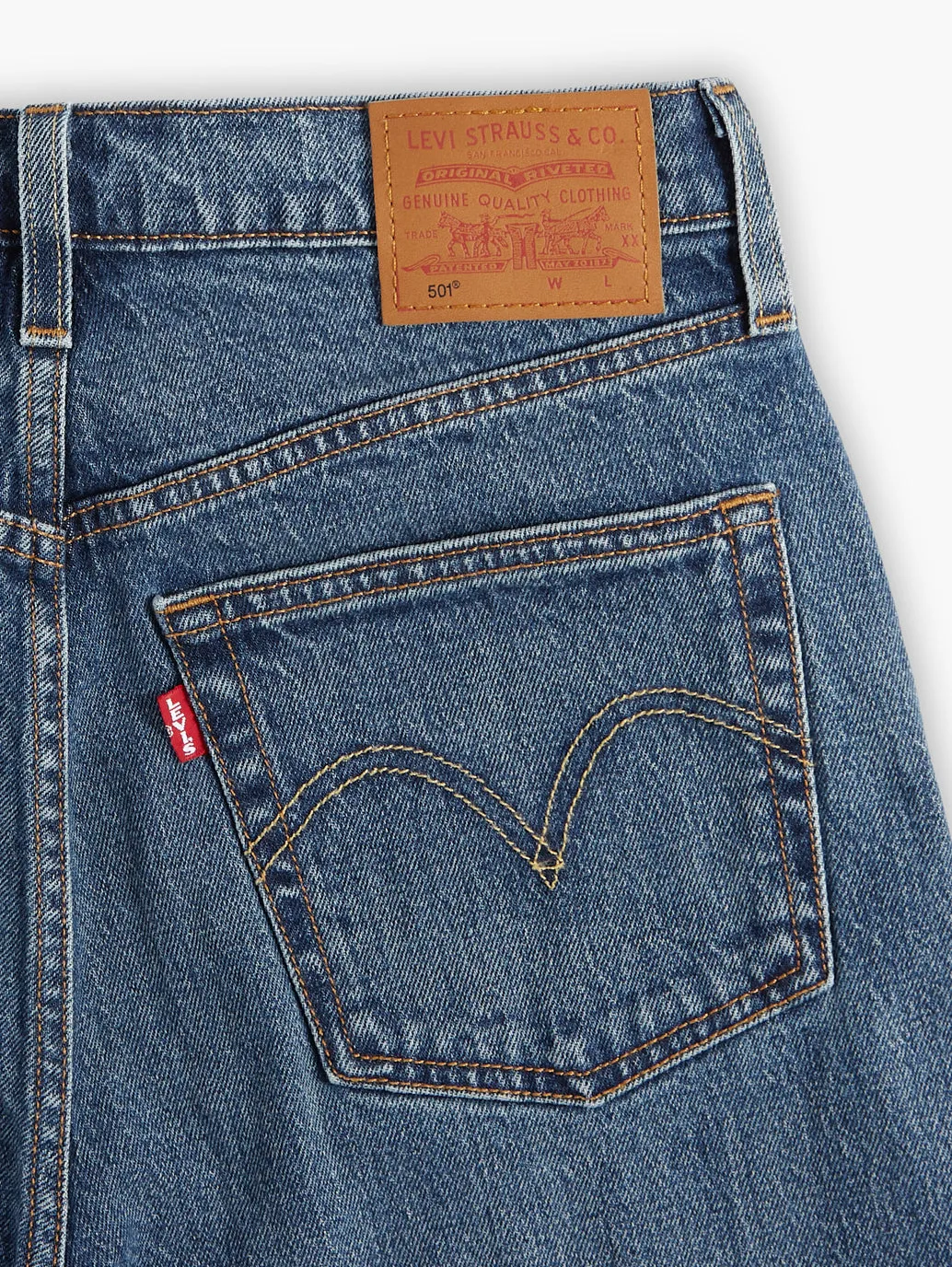 Women's Mid Rise 501 Crop Regular Fit Button Fly Jeans
