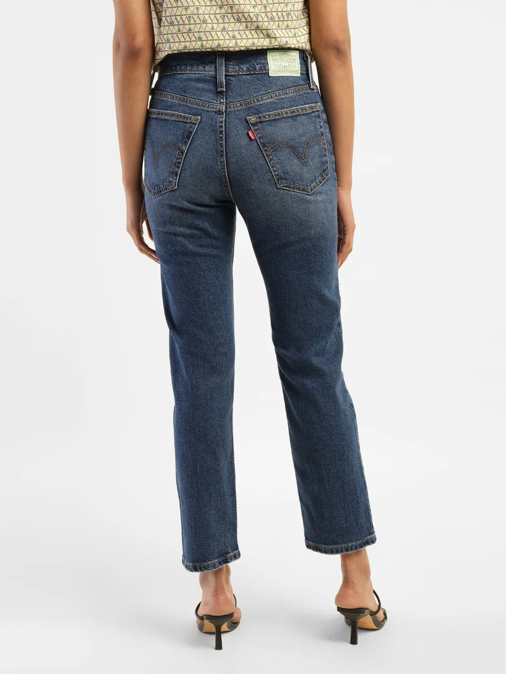 Women's Mid Rise Wedgie Straight Fit Jeans